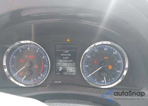 2018 Toyota Corolla Le from USA, damaged, VIN 2T1BURHE3JC988786